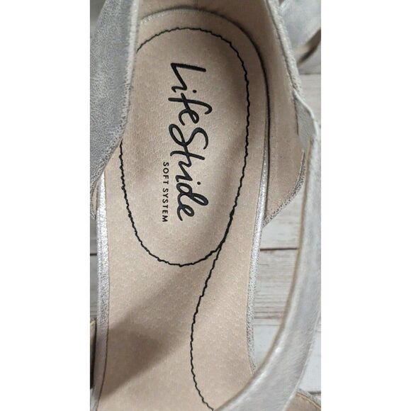 Life Stride Mega Womens Size 8.5 M Silver Leather Slip On Pump Stiletto Heels - Picture 9 of 10